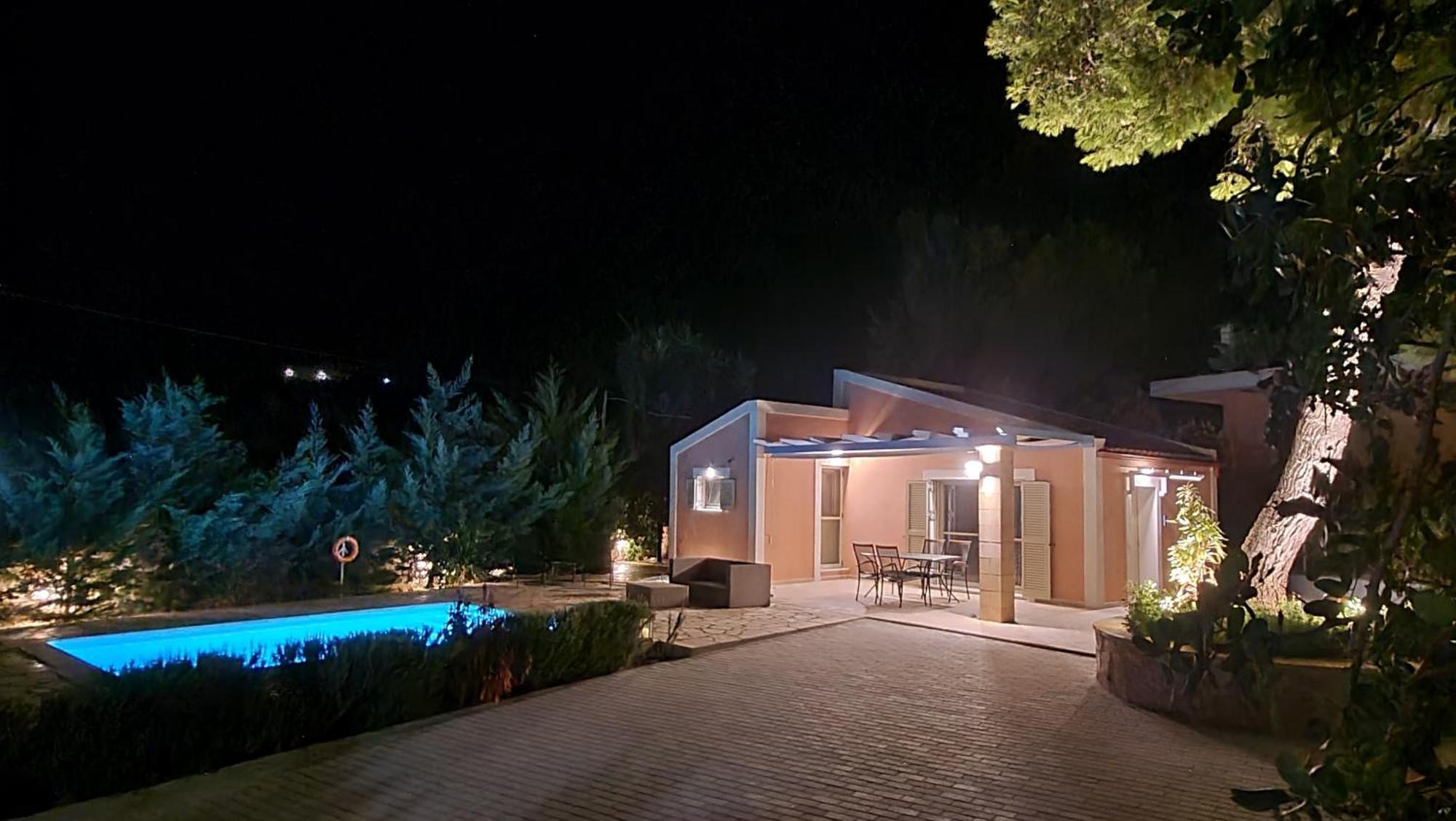 Ponderosa Villa Lixouri Exterior photo